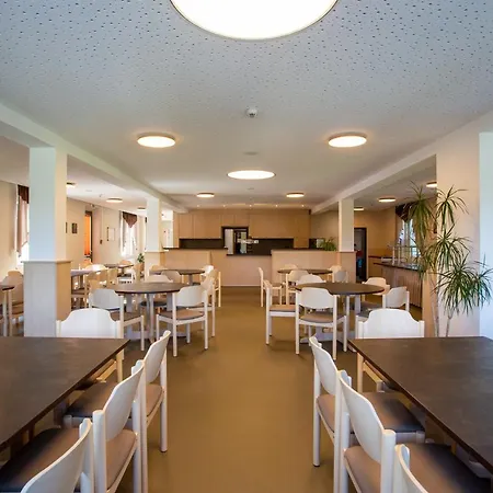 Sportschule * Werdau